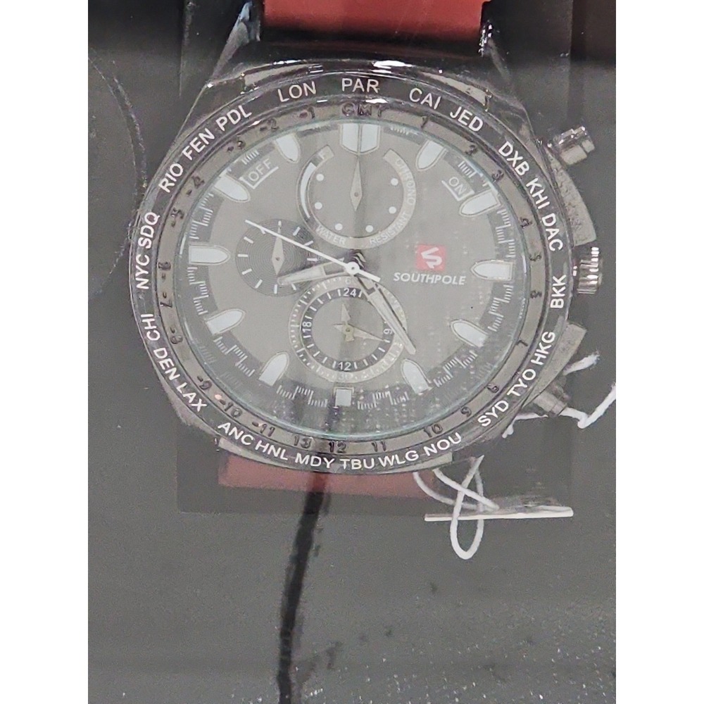 Southpole Men's Watch and Wireless Speaker Gift Set - Picture 3 of 11